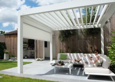 DIY Pergola - roller screen